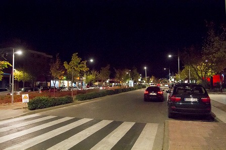 La Avenida del Infante Don Luis estrena iluminación