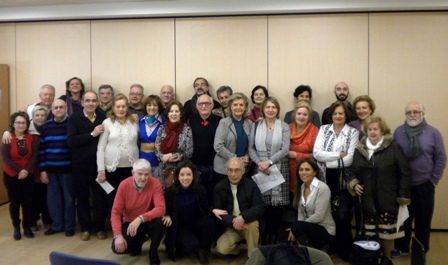 Más de 50 voluntarios dan clase en los Centros de Mayores de Las Rozas
