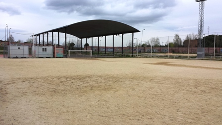 Nuevo campo de fútbol de césped artificial para los majariegos