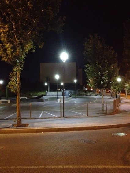 Más luz y menos gasto en el aparcamiento del Centro Municipal de Empresas