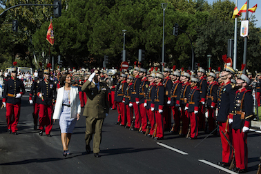 Pozuelo rinde homenaje a la Bandera de España