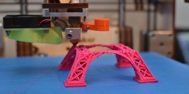 Taller de montaje de impresores 3D