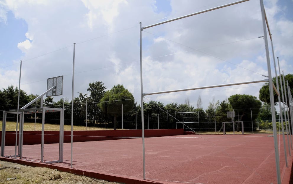 Nueva pista de fútbol sala y baloncesto para los vecinos de Boadilla