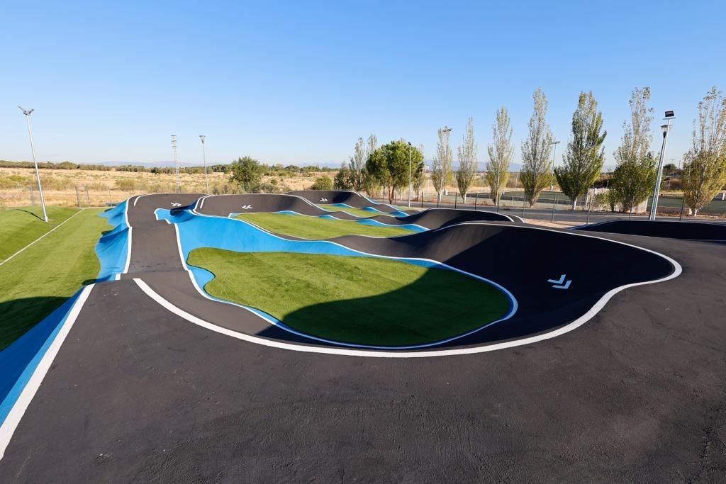 El circuito Pump Track y Skate Park de Pozuelo ya está abierto