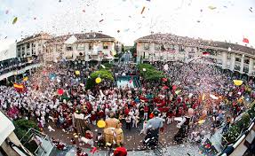 Los pañuelos de las peñas de Pozuelo colgarán del Ayuntamiento los días de las fiestas patronales