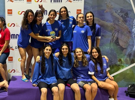 El Club de Natación femenino de Pozuelo gana la Copa de Madrid de Clubes 2024