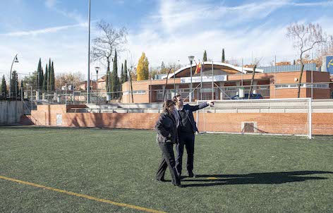 El campo de fútbol del polideportivo municipal El Pradillo tendrá césped nuevo