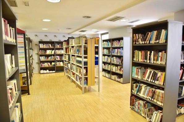 El Ayuntamiento se convierte en biblioteca de forma temporal